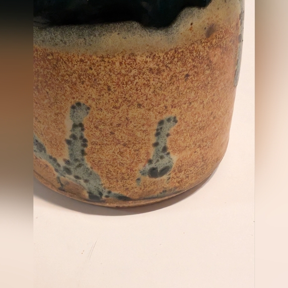 Salt and Pepper Shakers Renaissance Medieval Hand Made Pottery. - Picture 7 of 11